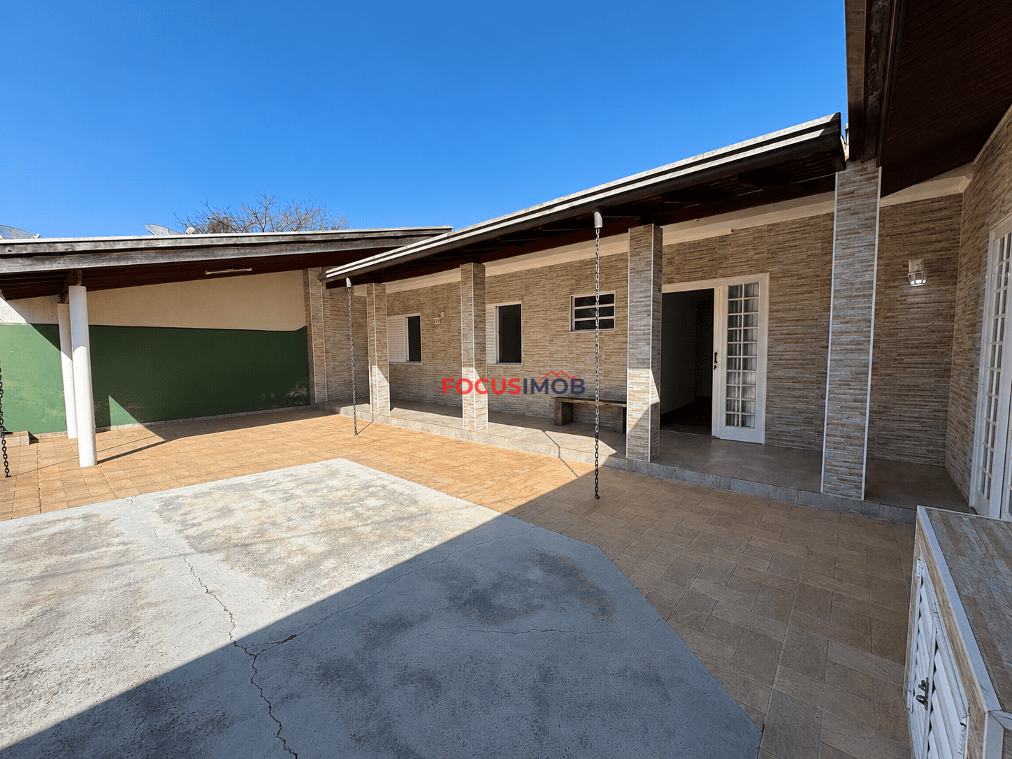 Casa Térrea com 3 Dormitórios e Amplo Quintal à Venda – Jardim Paulista | Mogi Guaçu/SP