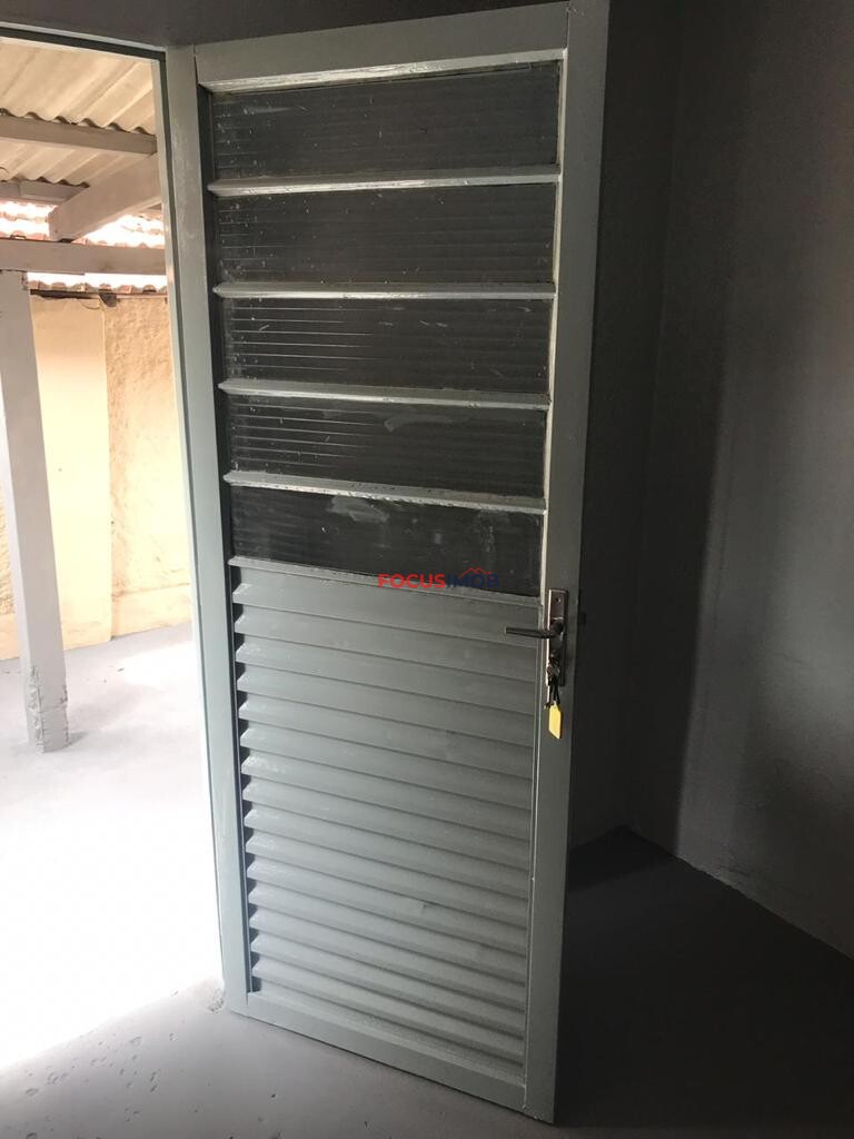 Excelente Oportunidade! 2 Casas no Mesmo Terreno com Potencial Comercial - Itapira/SP