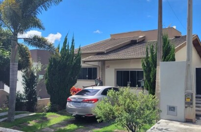 Residência semi nova Águas de Lindóia