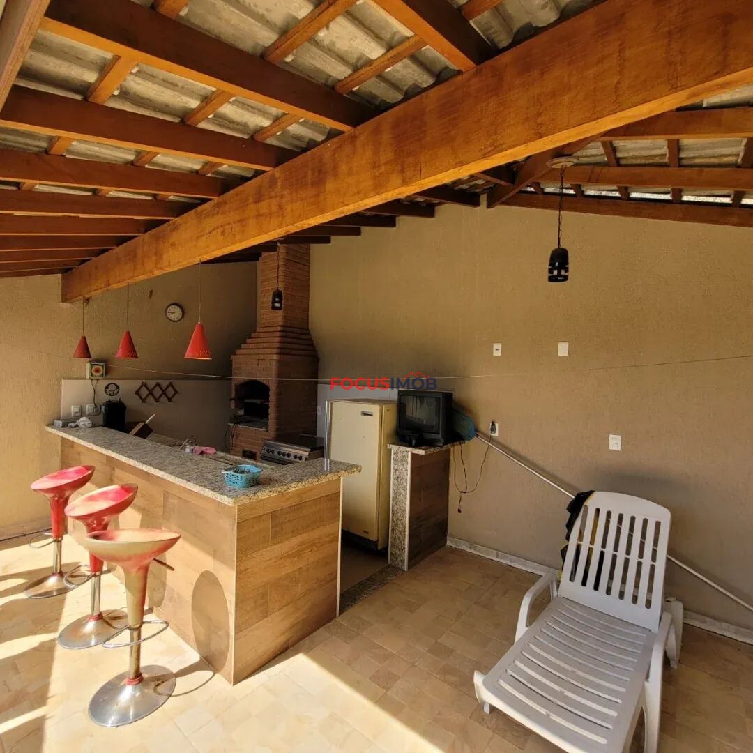 Residência semi nova Águas de Lindóia