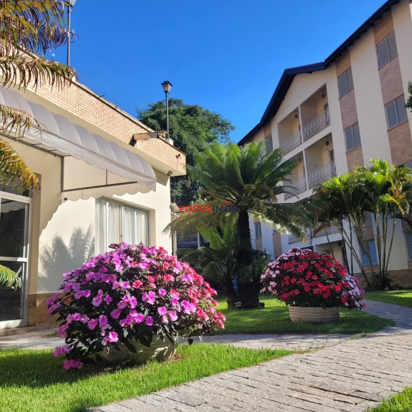 APARTAMENTO MODERNO ÁGUAS DE LINDÓIA