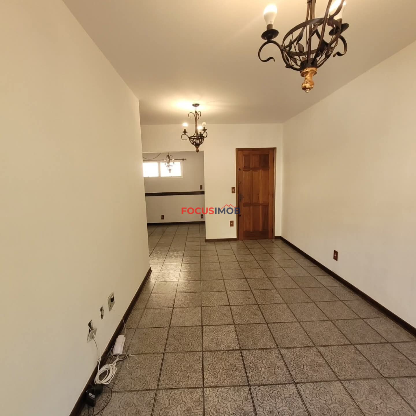 APARTAMENTO MODERNO ÁGUAS DE LINDÓIA