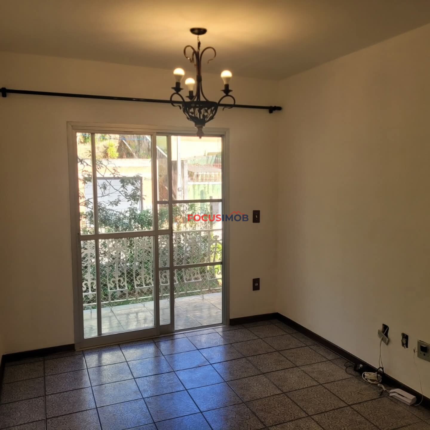 APARTAMENTO MODERNO ÁGUAS DE LINDÓIA