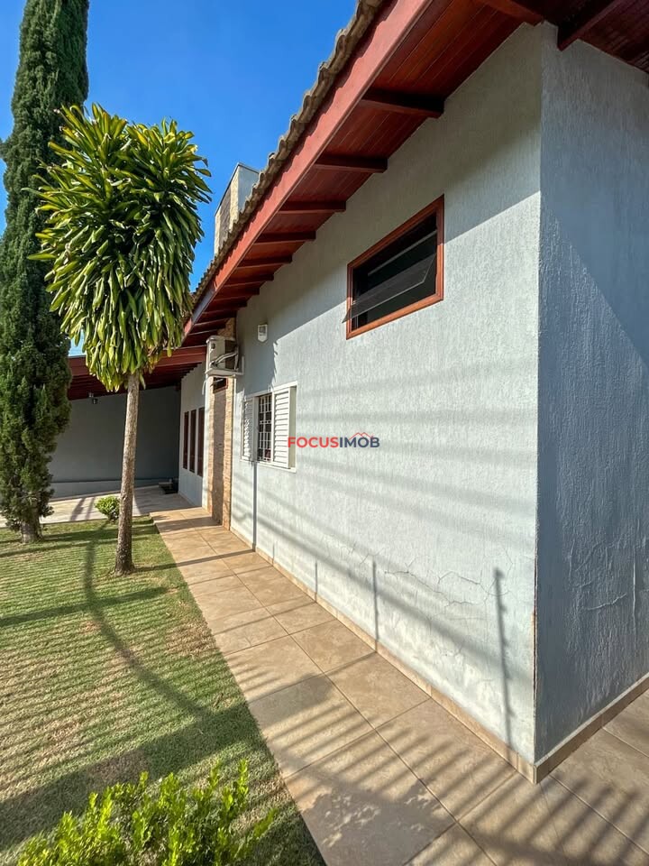 CASA DISPONÍVEL NO JARDIM CAMARGO