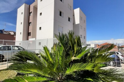 Apartamento em Águas