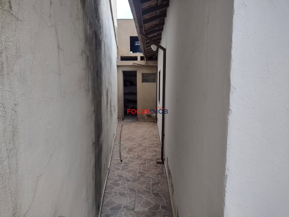 OPORTUNIDADE EM MOGI MIRIM – CASA ESPAÇOSA COM EDÍCULA!