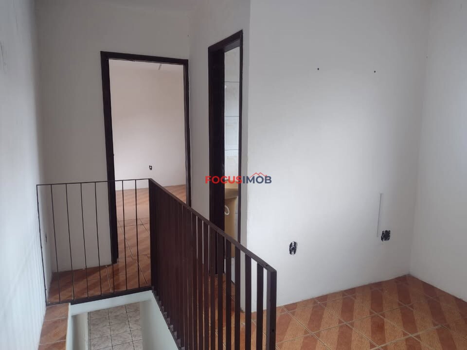 OPORTUNIDADE EM MOGI MIRIM – CASA ESPAÇOSA COM EDÍCULA!