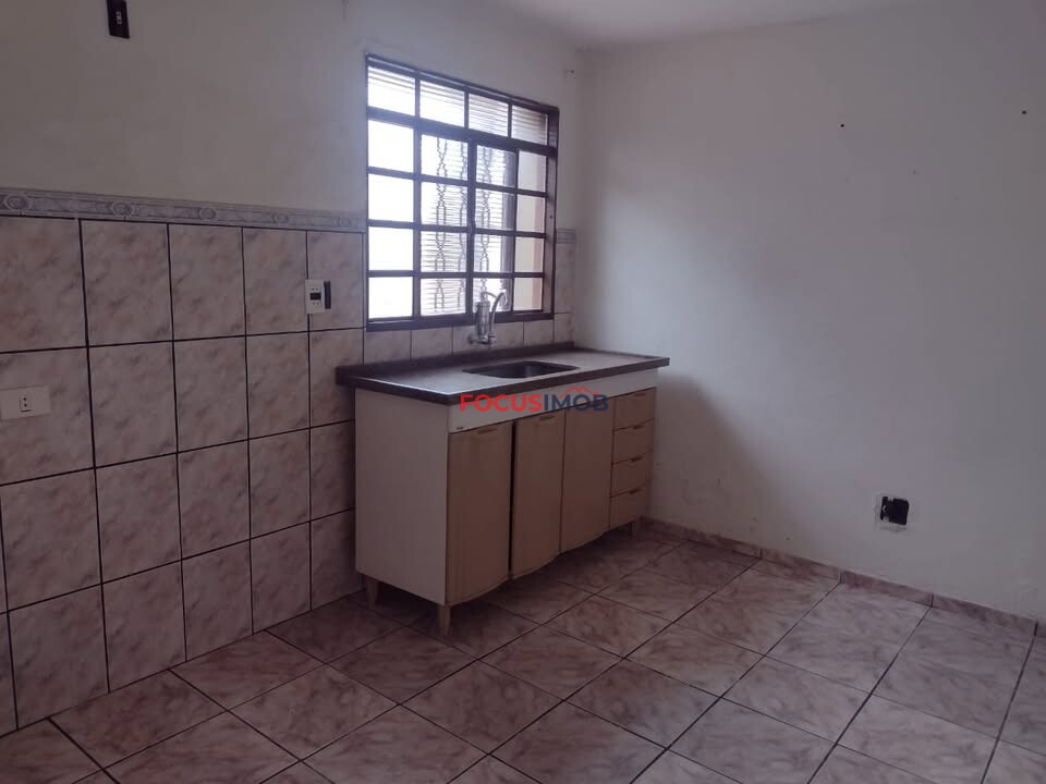 OPORTUNIDADE EM MOGI MIRIM – CASA ESPAÇOSA COM EDÍCULA!