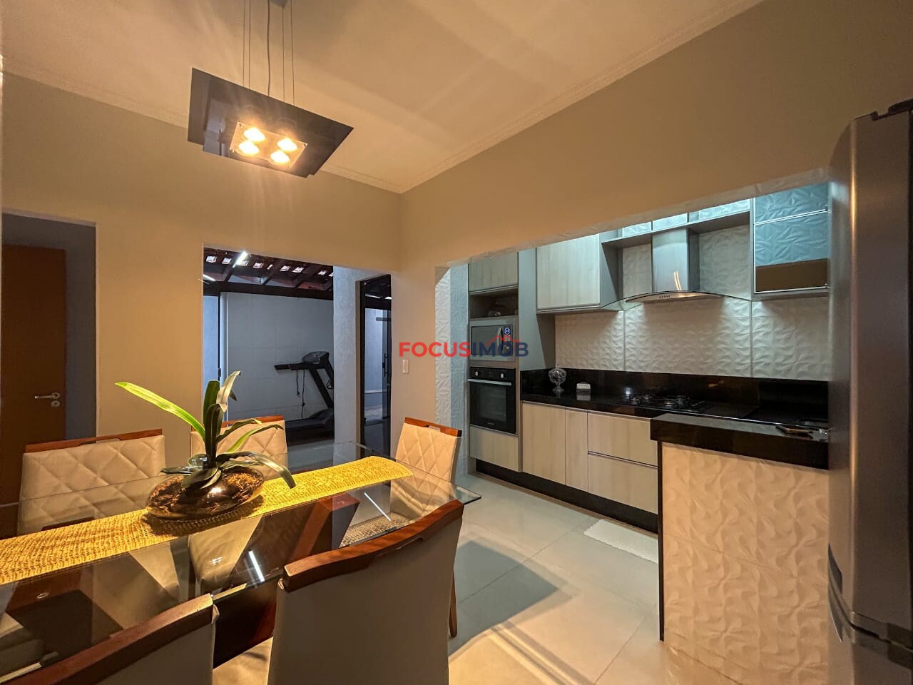 CASA DISPONÍVEL NO JARDIM ITACOLOMY