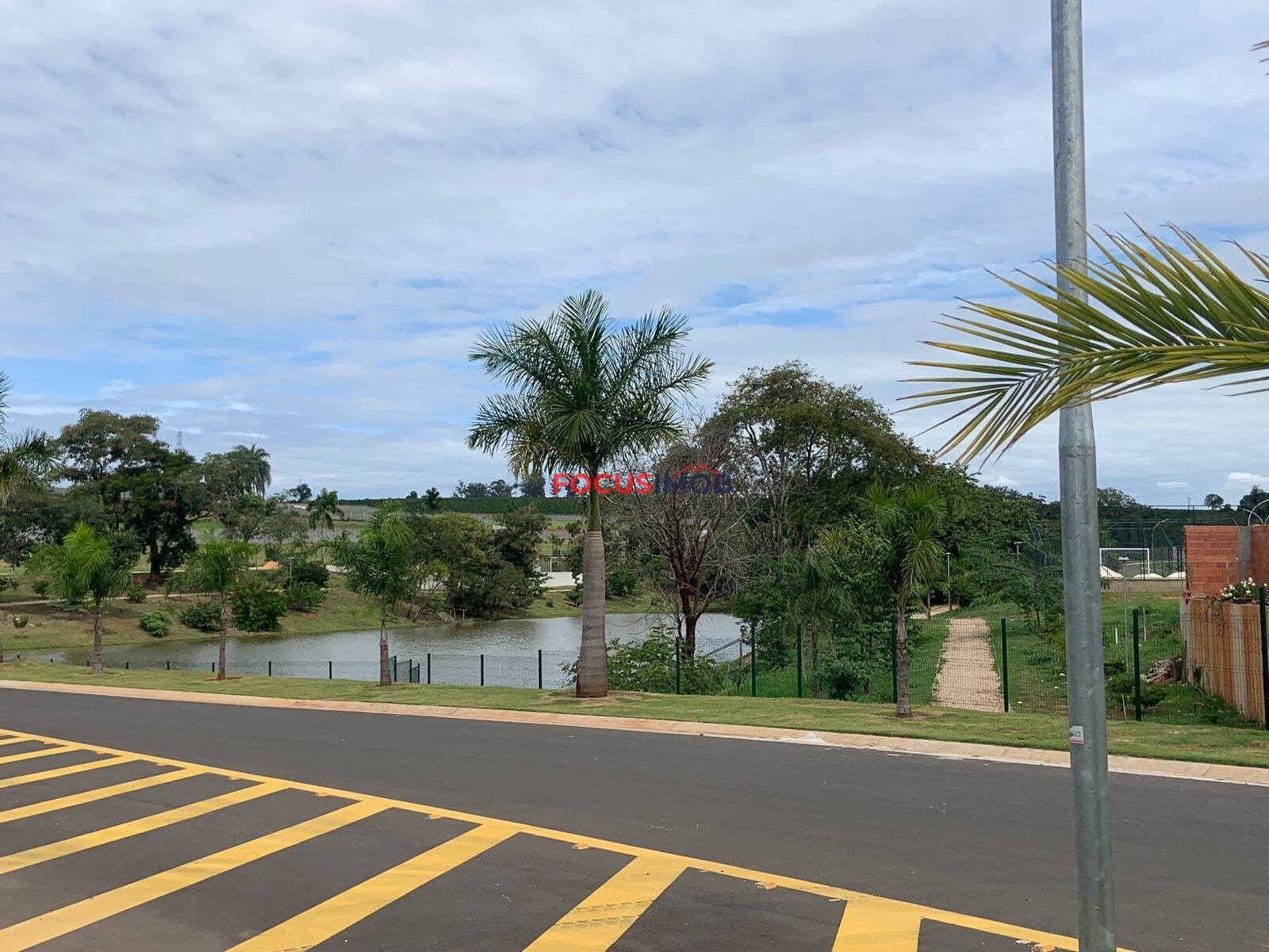 Terreno à venda no Condomínio Flor D'Aldeia – Mogi Mirim/SP