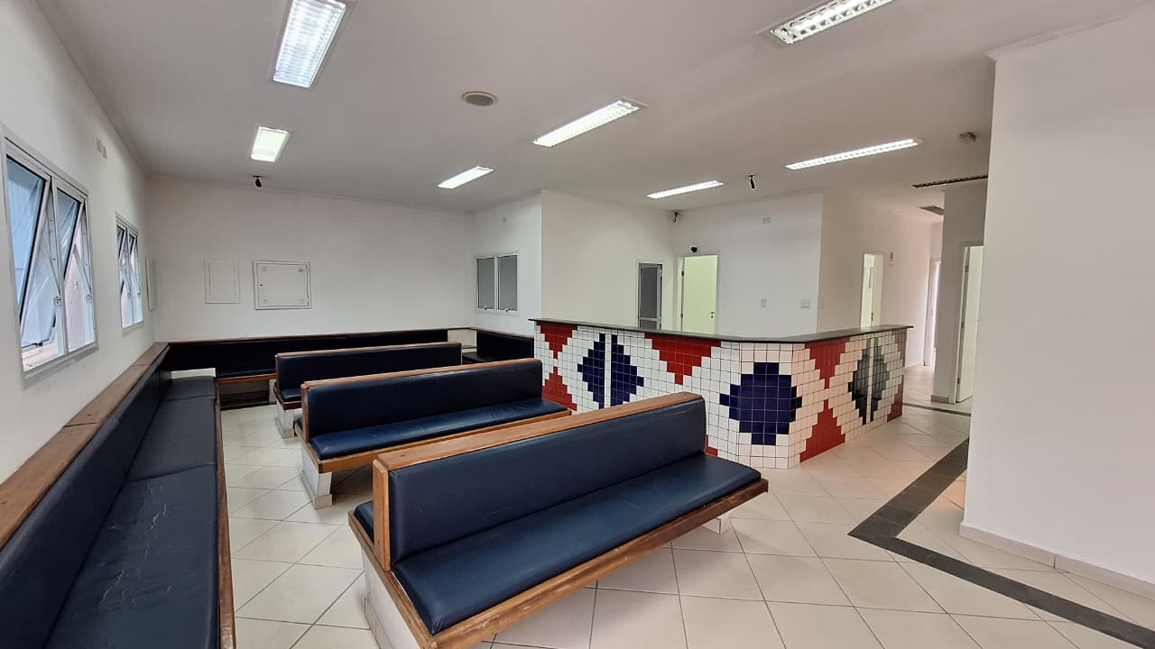 Prédio comercial em Luisiana - São Bernardo