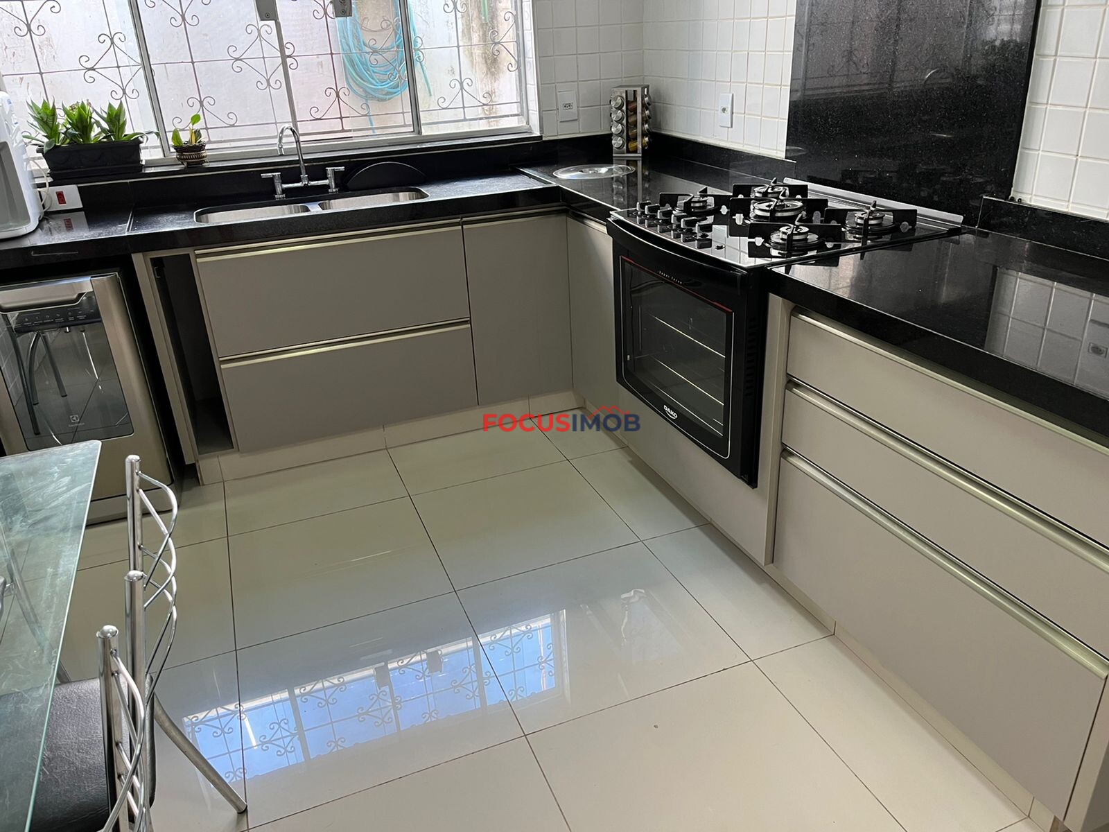 Casa no bairro Jardim Presidente - Terreno 600  metros- Mogi Guaçu