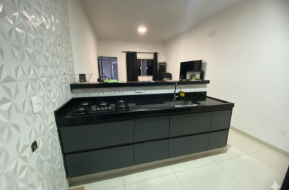 Encante-se com esta bela casa à venda no Jardim Itamaraty, uma das regiões mais valorizadas da zona sul de Mogi Guaçu!