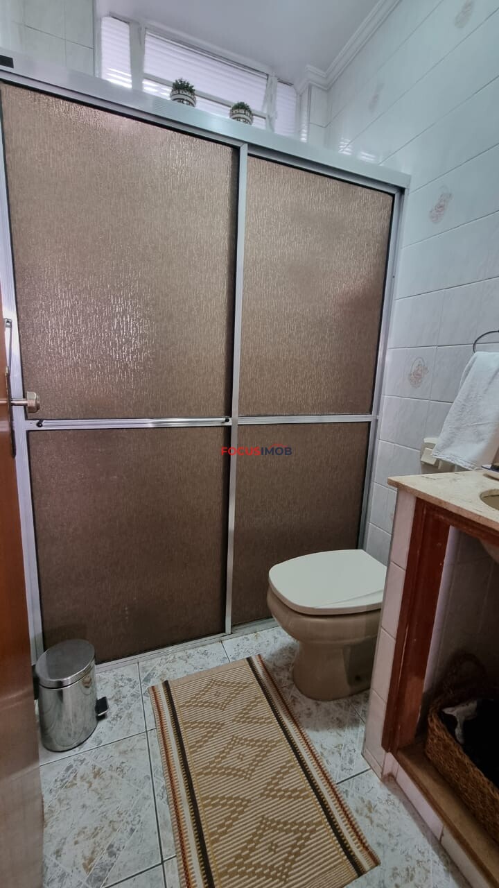 Excelente Imóvel com 3 Dormitórios Próximo ao Centro, Completa com Espaço Gourmet e Quintal