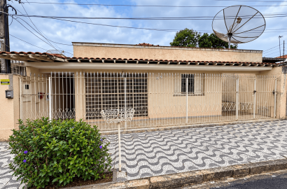 Casa à Venda na Região Central de Mogi Guaçu/SP – Excelente Potencial Comercial e Residencial