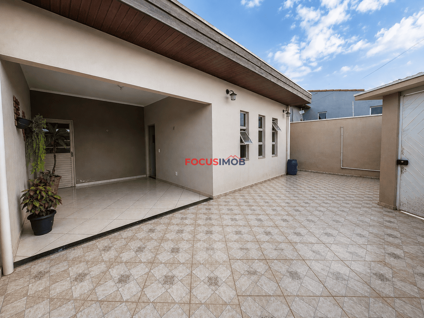 Casa à Venda no Jardim Canaã II – 3 Dormitórios, 1 Suíte e Churrasqueira | Mogi Guaçu/SP