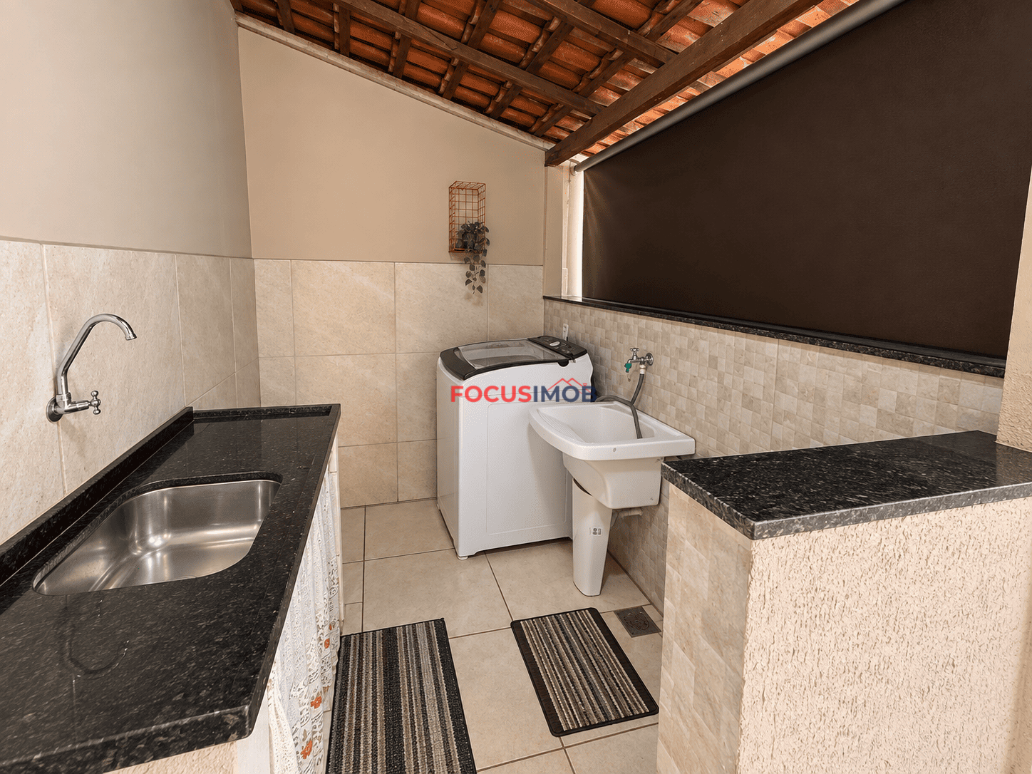 Casa à Venda no Jardim Fantinato – 2 Dormitórios, Suíte e Amplo Quintal