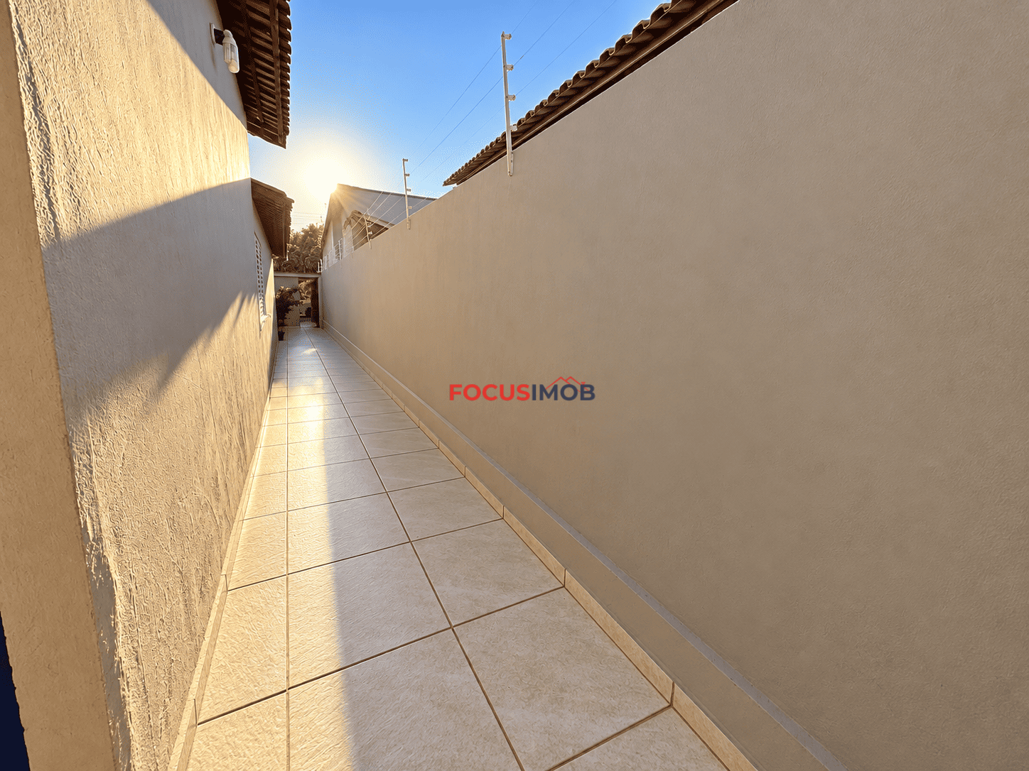 Casa à Venda no Jardim Fantinato – 2 Dormitórios, Suíte e Amplo Quintal