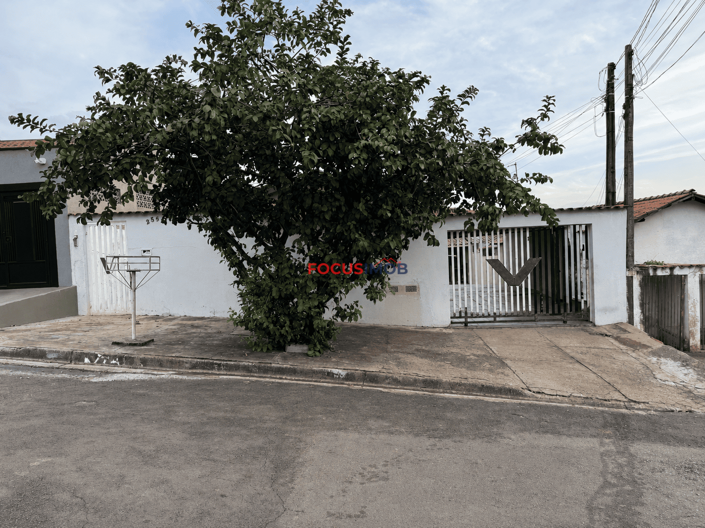 Casa à venda no Jardim Hedy em Mogi Guaçu/SP