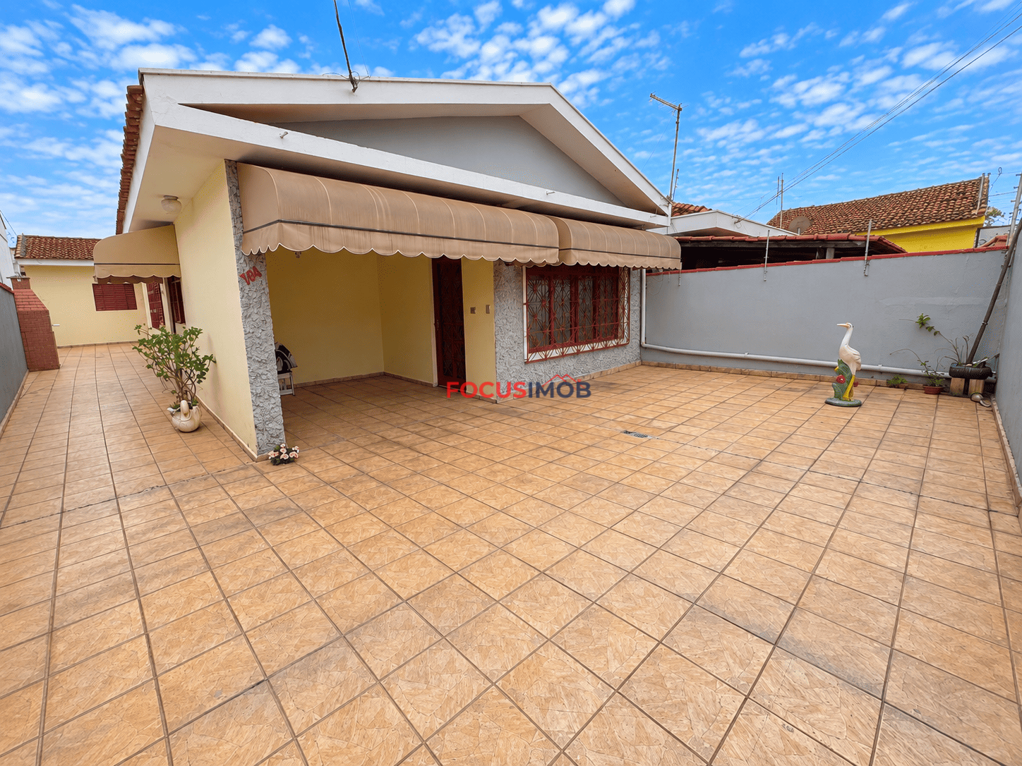 Casa com 3 Dormitórios + Edícula Completa no Jardim Itamaraty – Mogi Guaçu/SP