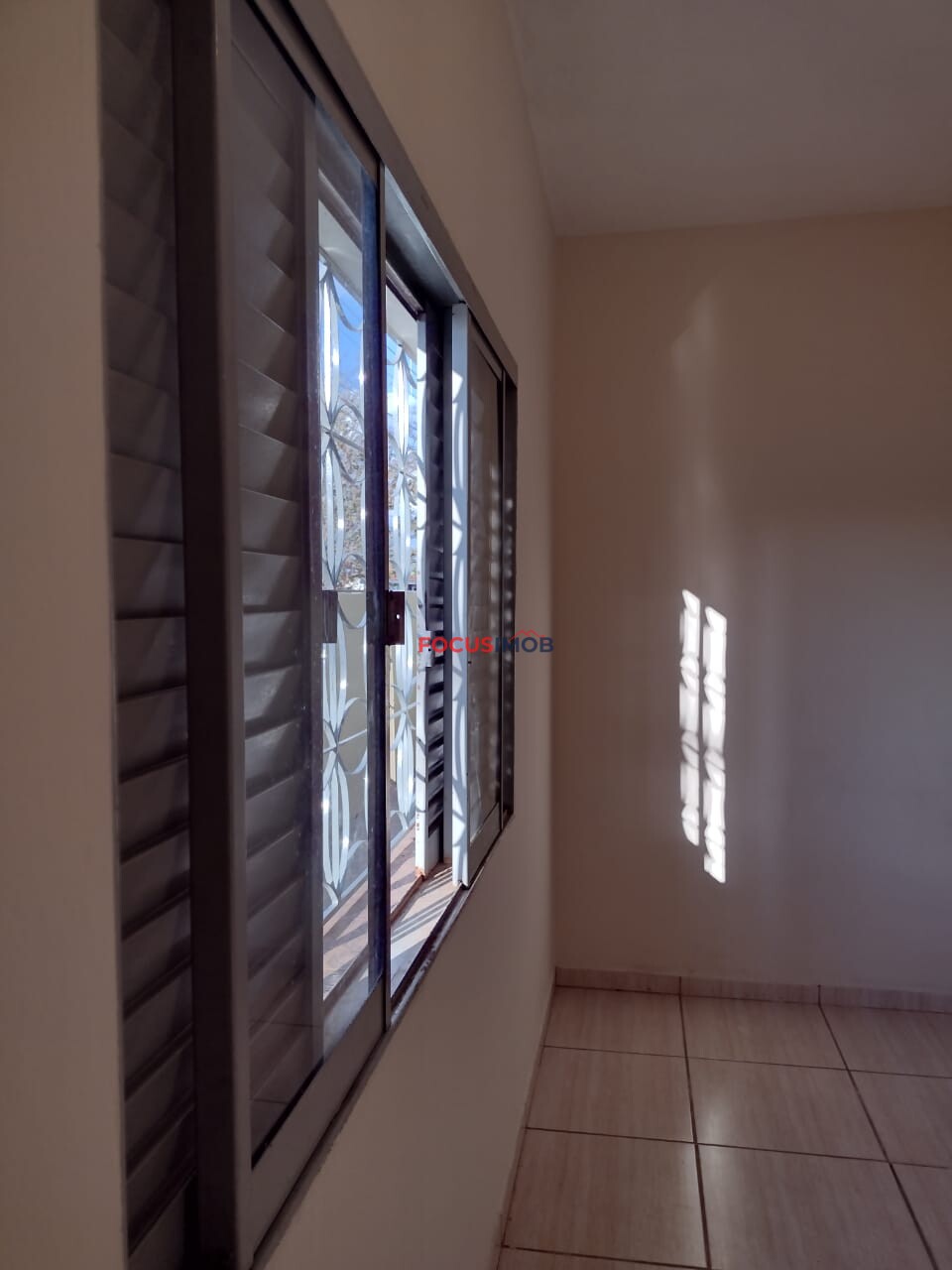 Casa na Vila São Carlos -Mogi Guaçu com edícula .