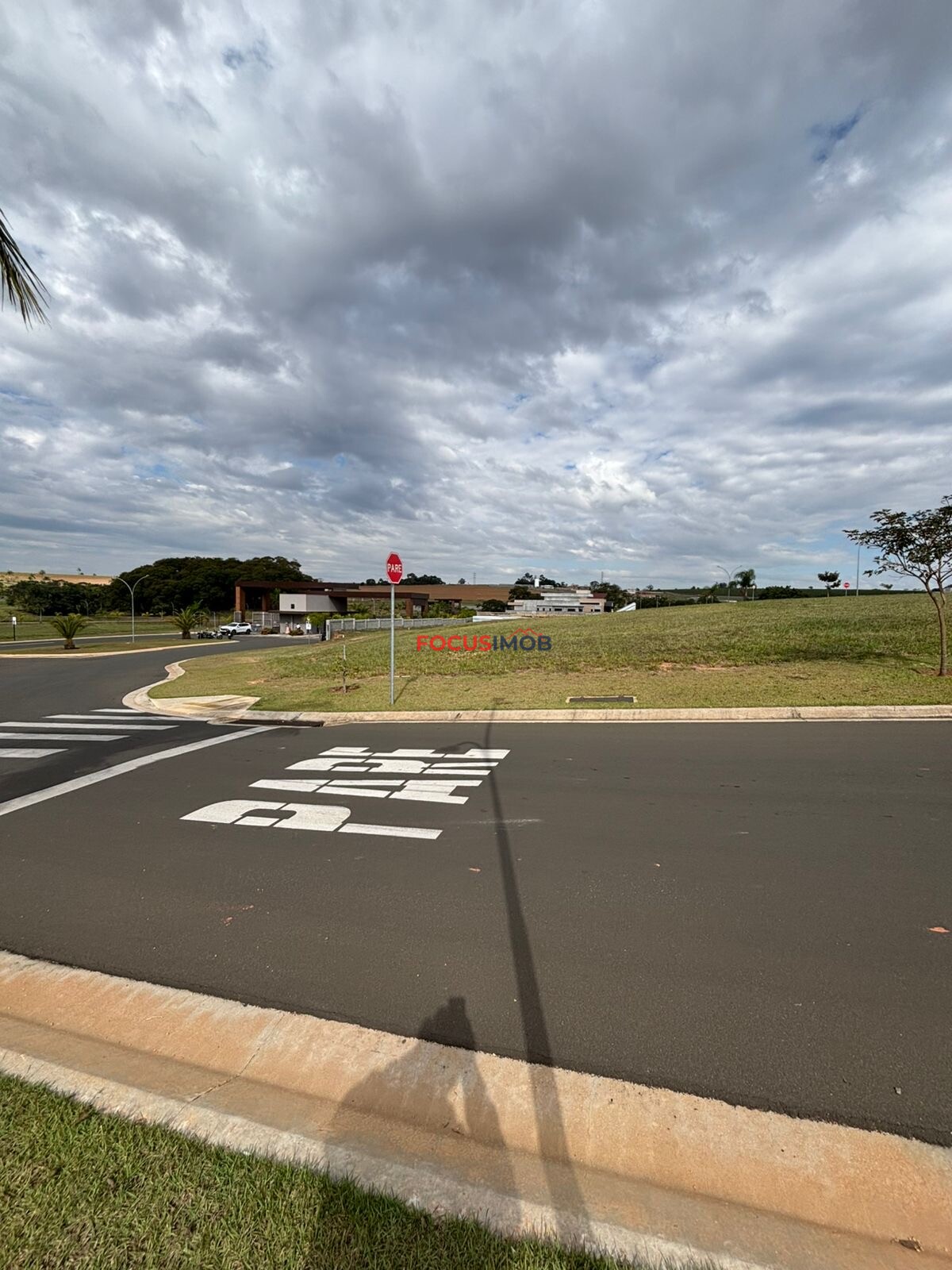 Terreno à venda no Condomínio Flor D'Aldeia – Mogi Mirim/SP