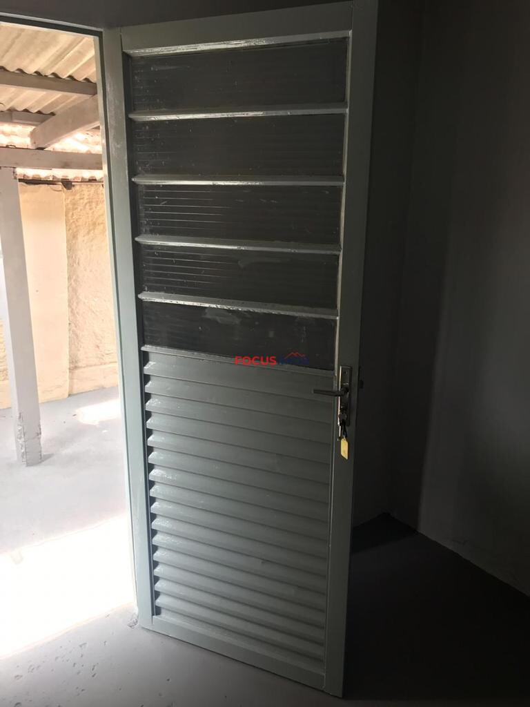 Excelente Oportunidade! 2 Casas no Mesmo Terreno com Potencial Comercial - Itapira/SP