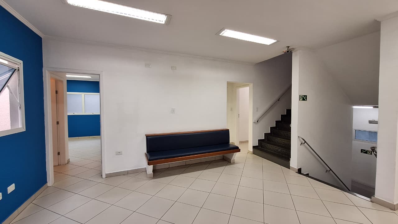 Prédio comercial em Luisiana - São Bernardo