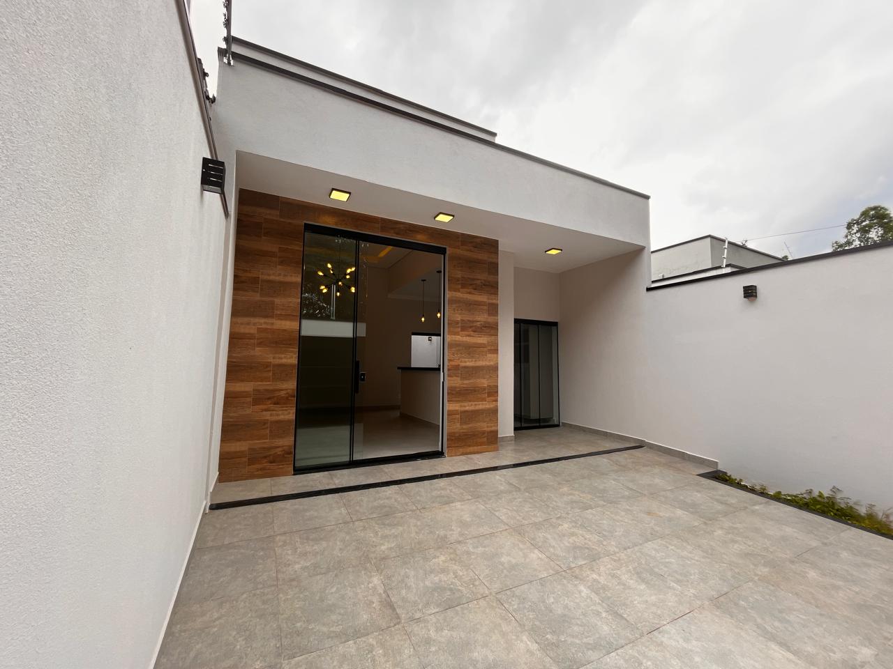 Linda Casa Nova no  Itacolomy - Mogi Guaçu - 3 dormitórios