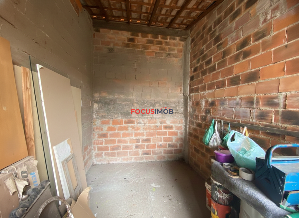 🏡 Casa à Venda – Bairro Flávio Zacchi em Itapira-SP