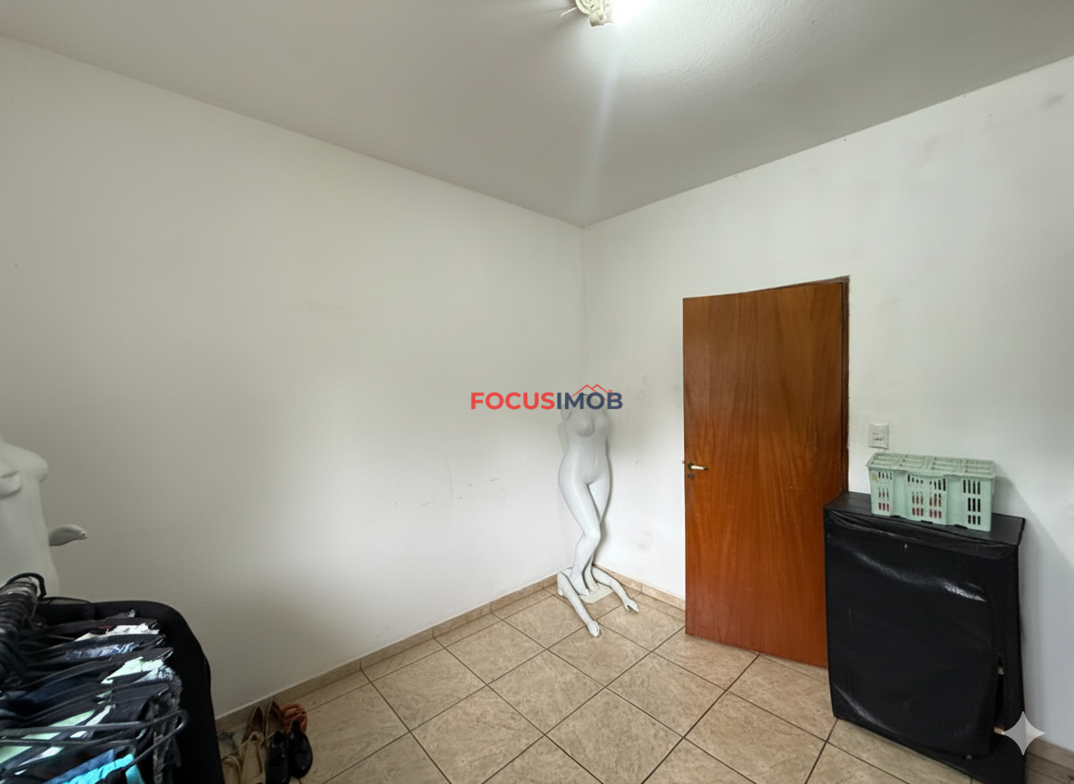 🏡 Casa à Venda no Bairro Capela – Região Central de Mogi Guaçu/SP ✨ Imóvel com edícula e amplo terreno