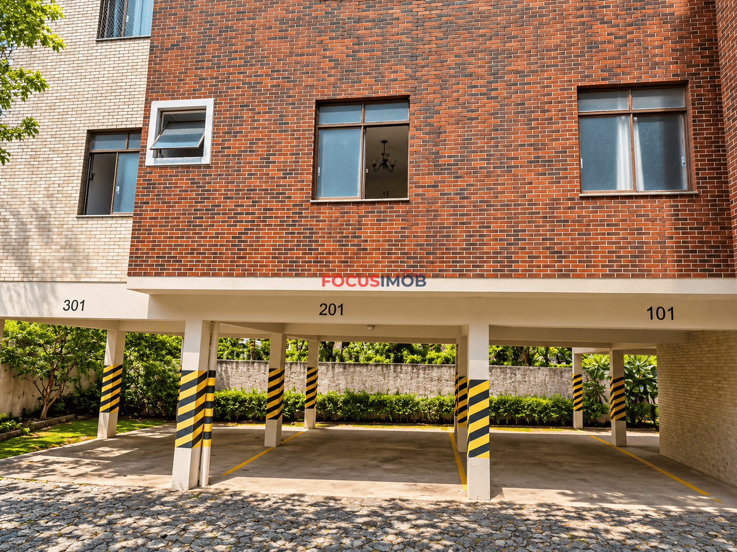 Apartamento à Venda no Jardim Quisisana – 3 Dormitórios, Suíte, 2 Vagas e Elevador | Poços de Caldas/MG