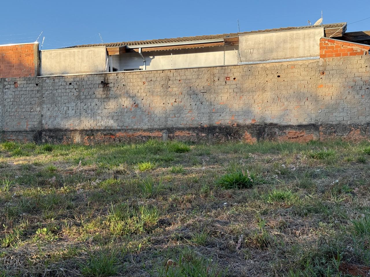 Terreno Jardim Santa Cruz: 202m², Ótimo Preço!