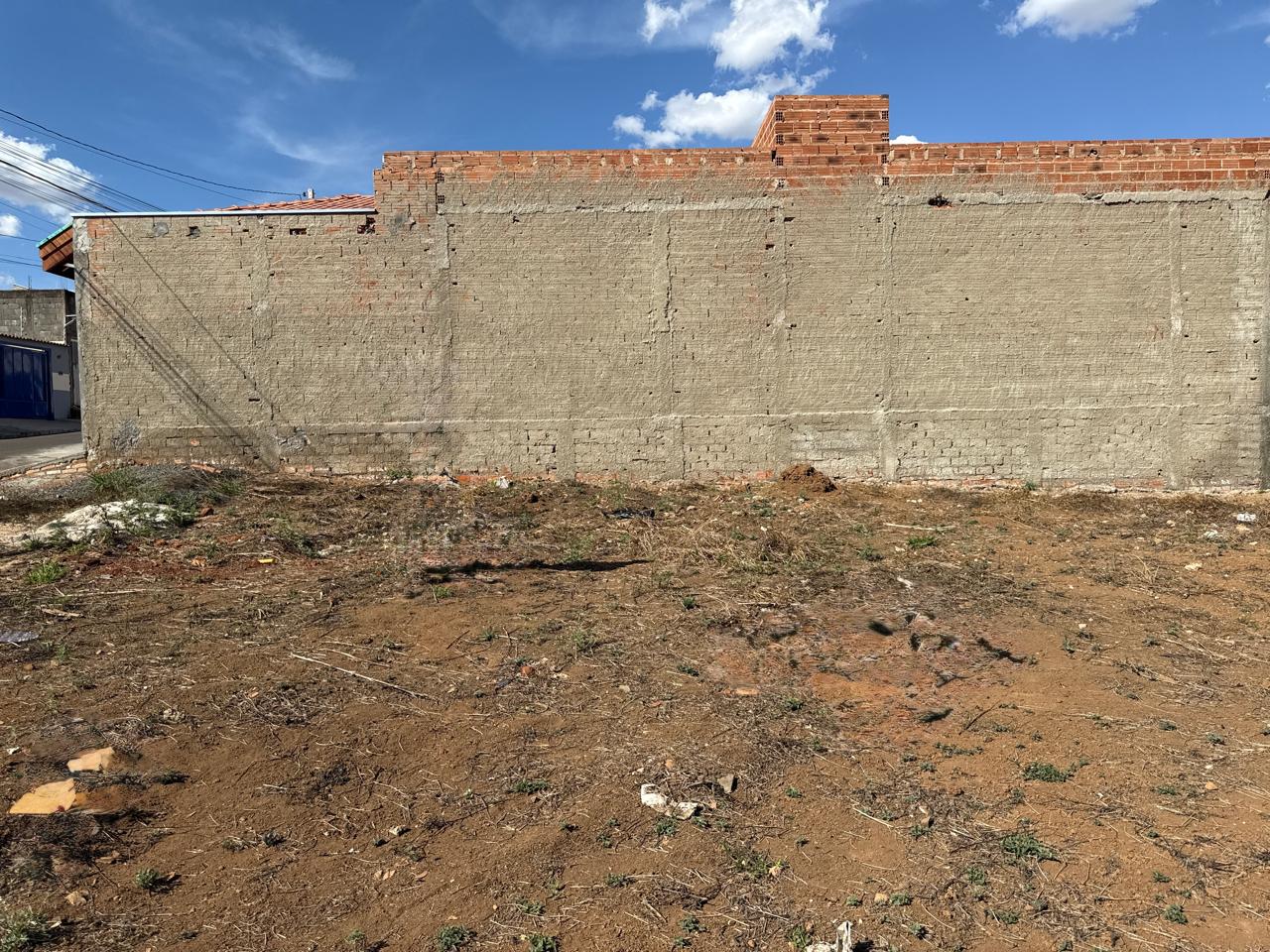 Terreno Jardim Santa Cruz: 325 m², Ótimo Preço!