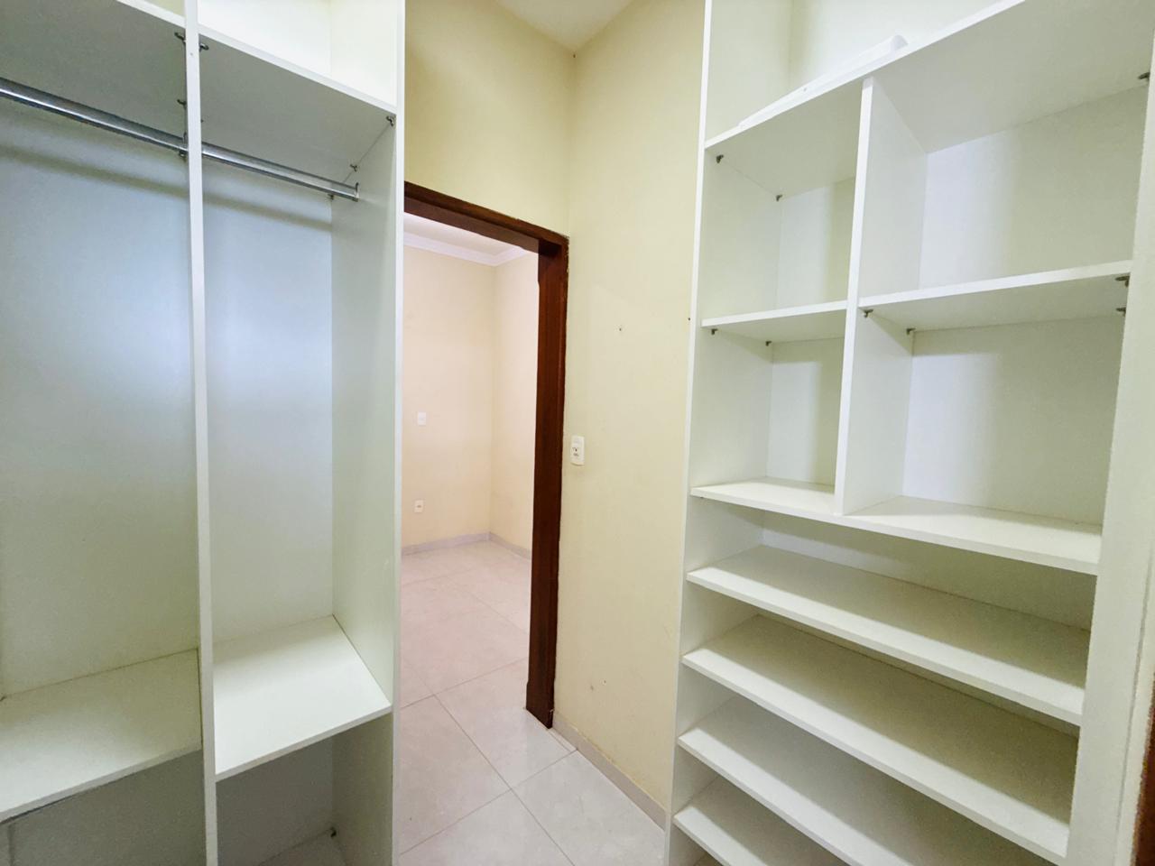 CASA À VENDA JARDIM ELDORADO 2