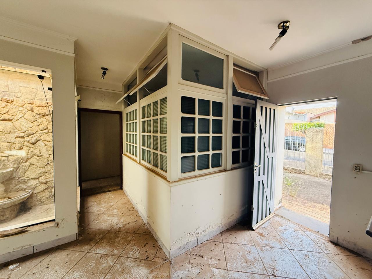 CASA À VENDA PLANALTO VERDE