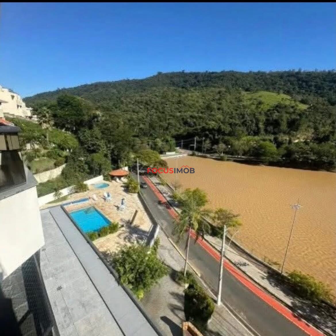 Flat Águas de Lindóia