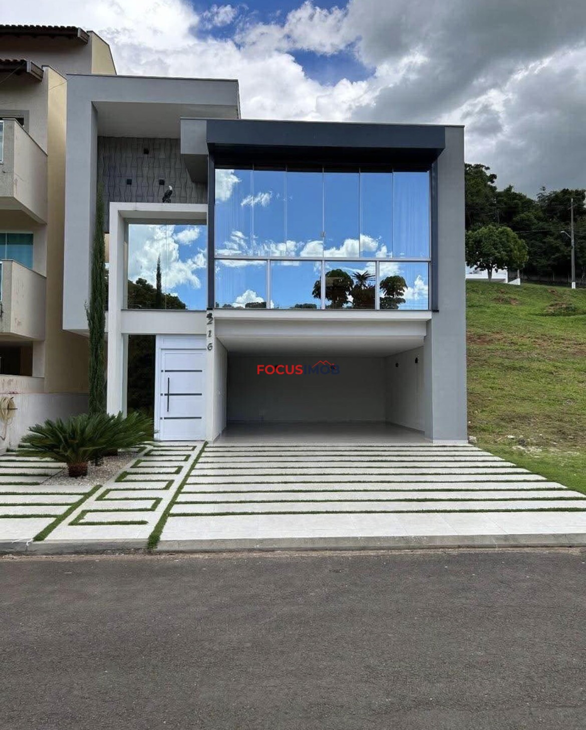 Casa Alto Padrão