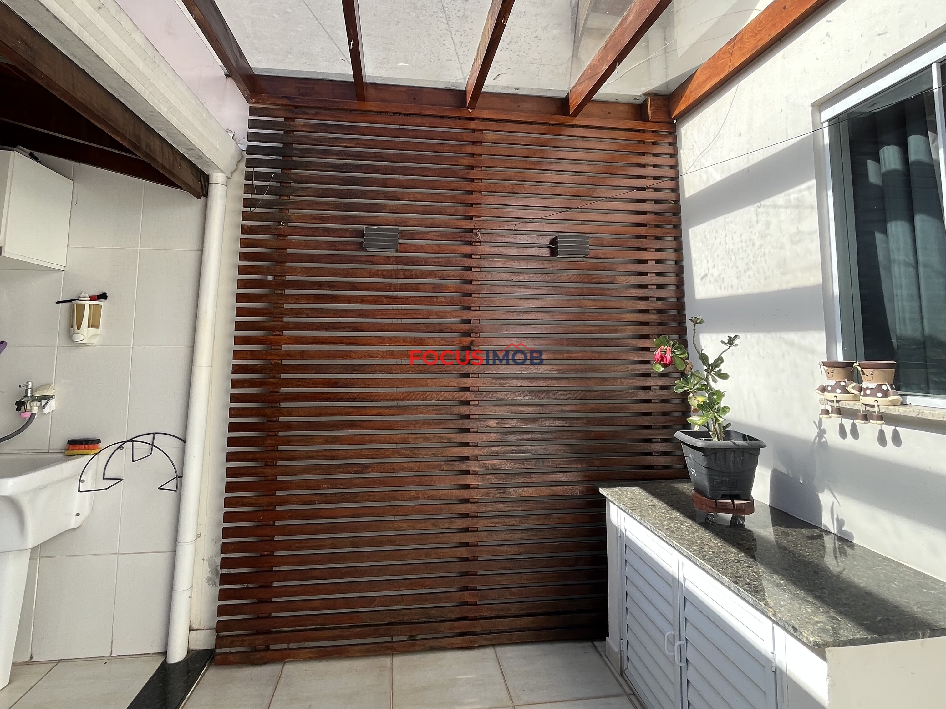 Casa no condomínio Argentina Itapira