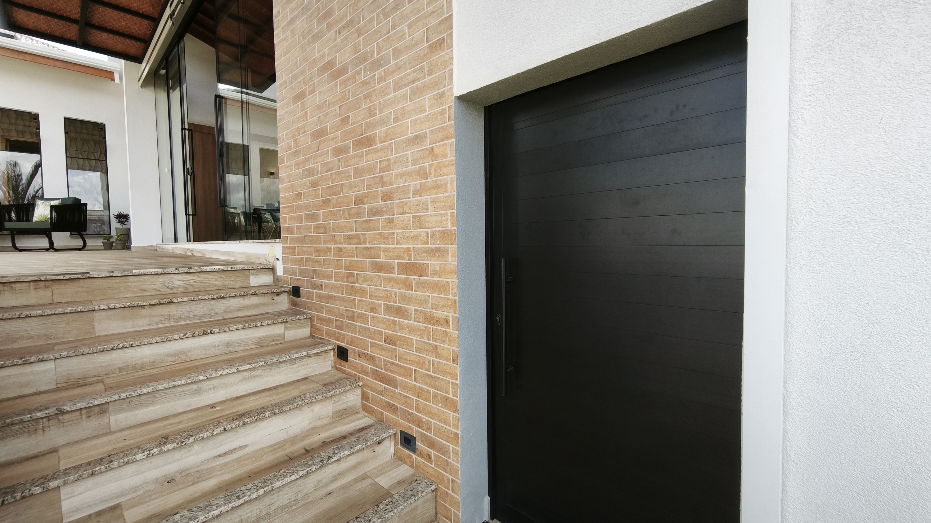 OPORTUNIDADE ÚNICA - Excelente Casa no Circuito das Águas Paulista - Águas de Lindóia - Condomínio Fechado