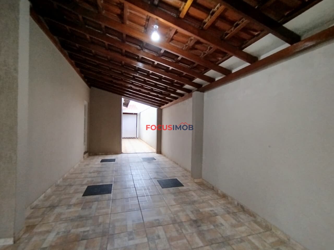 Casa com 3 Quartos sendo 1 suíte à Venda 80 m², por R$ 400.000