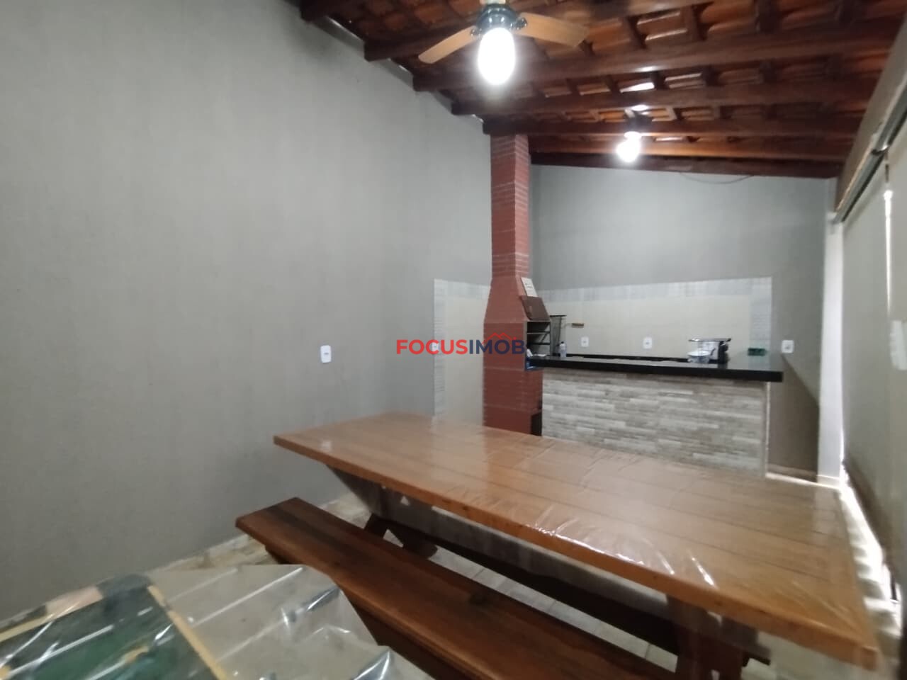 Casa com 3 Quartos sendo 1 suíte à Venda 80 m², por R$ 400.000