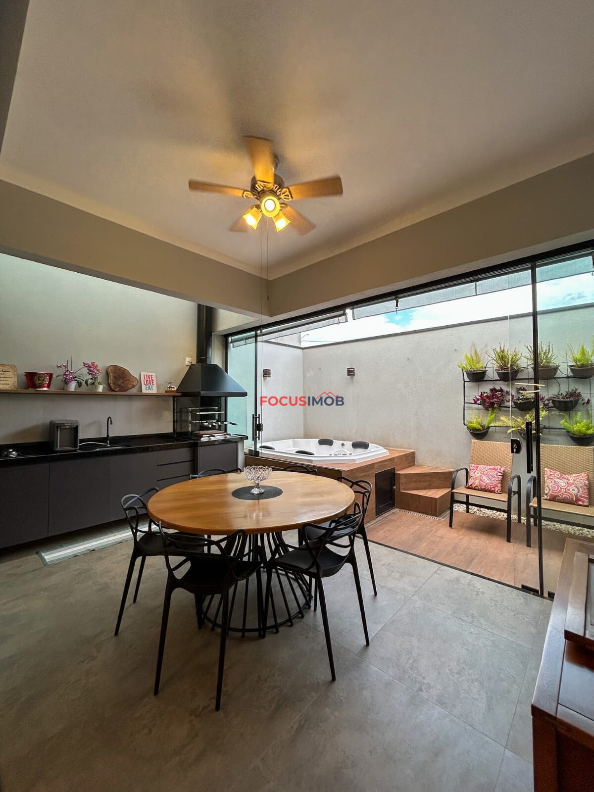 Casa a venda no condomínio Reserva da Mata, Mogi Mirim-SP