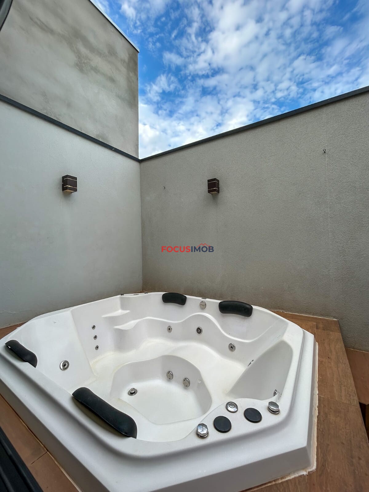 Casa a venda no condomínio Reserva da Mata, Mogi Mirim-SP