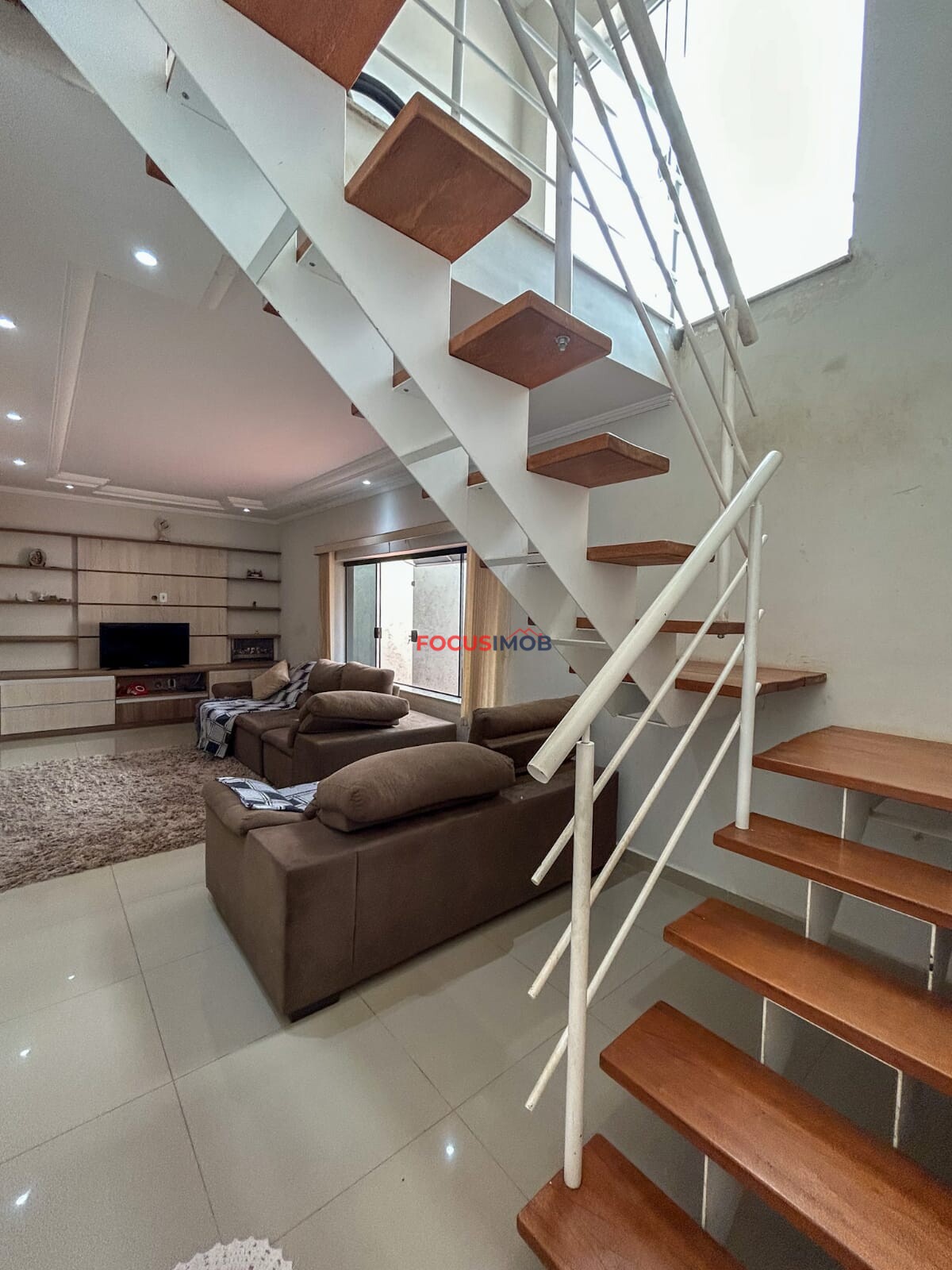 Sobrado a venda no bairro Jardim Jacira, Mogi Guaçu - SP