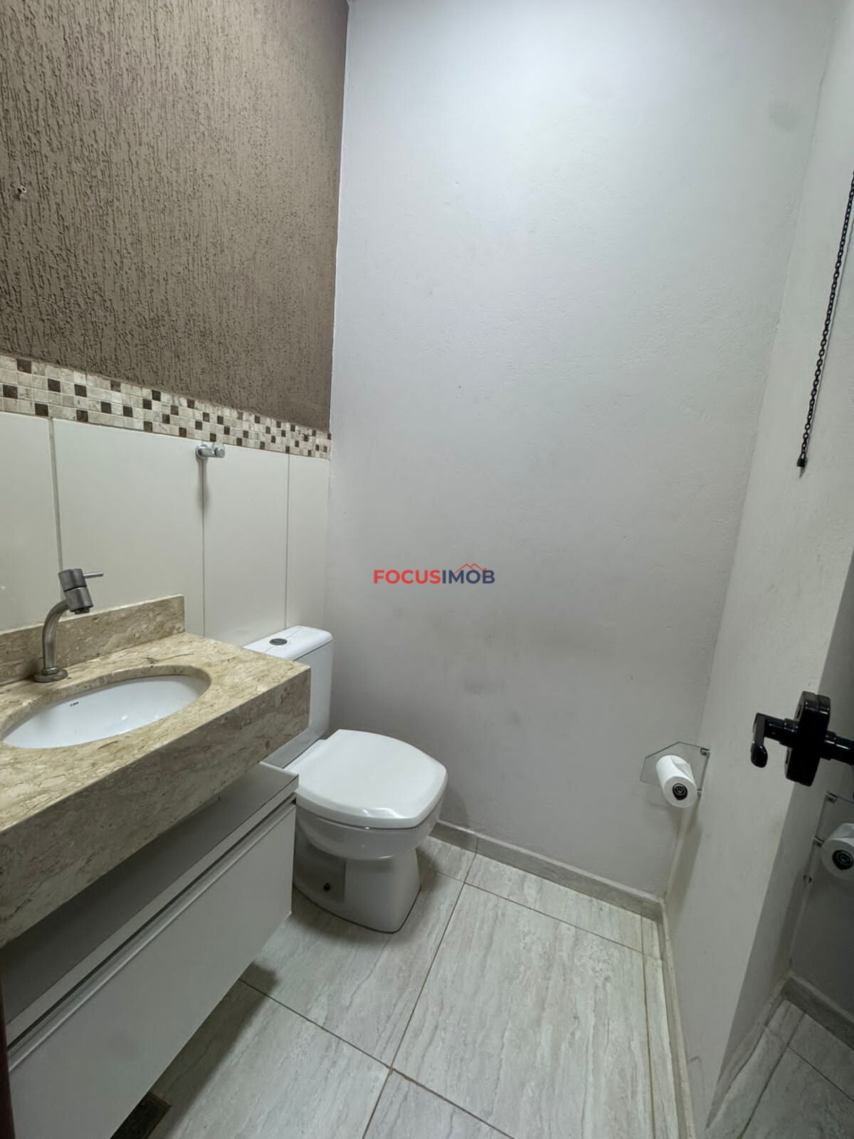 Maravilhoso sobrado à venda no Jardim Santo Antônio, em Mogi Guaçu