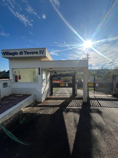 Casa em condomínio em Itapira