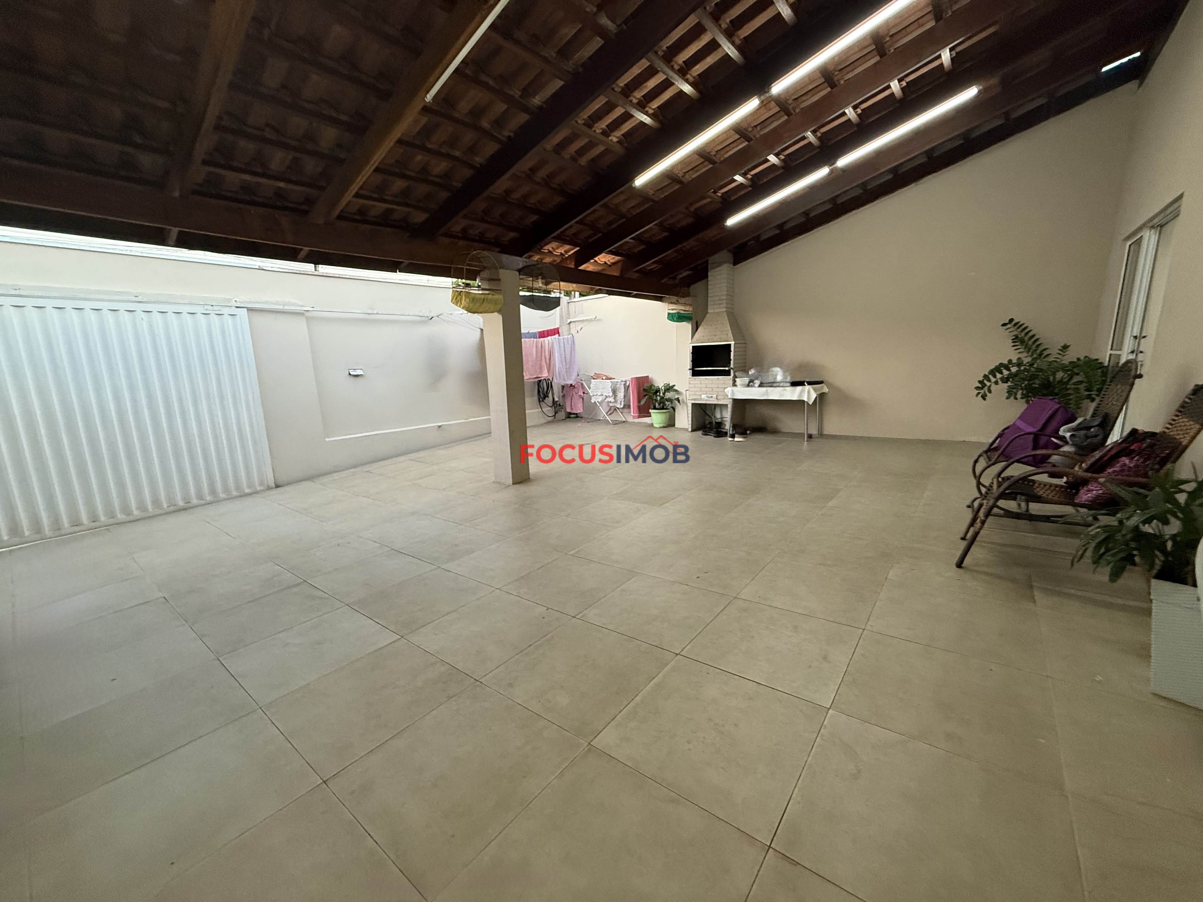 CASA À VENDA NO BAIRRO JUSCELINO KUBITSCHEK – ITAPIRA/SP