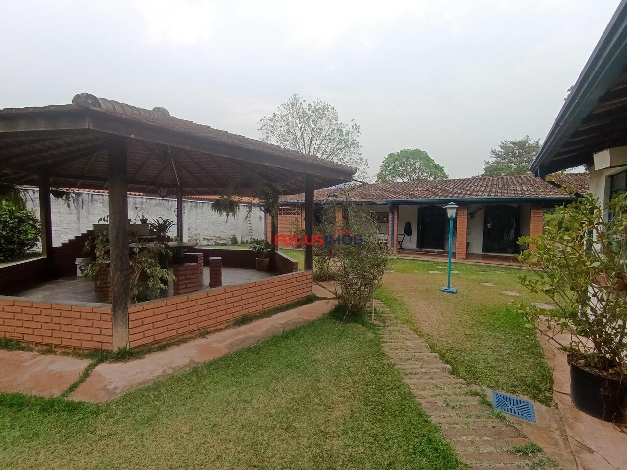 LINDA CHÁCARA EM JAGUARIÚNA