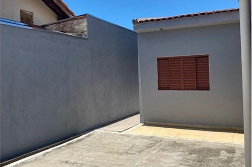 OPORTUNIDADE CASA À JARDIM SANTO ANTONIO MOGI GUAÇU